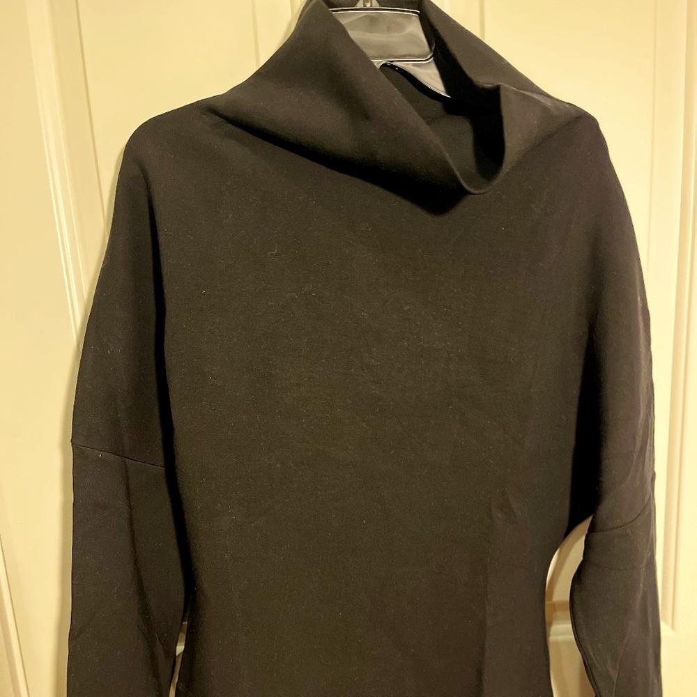Black COS scuba sweatshirt with dropped sleeves NWOT